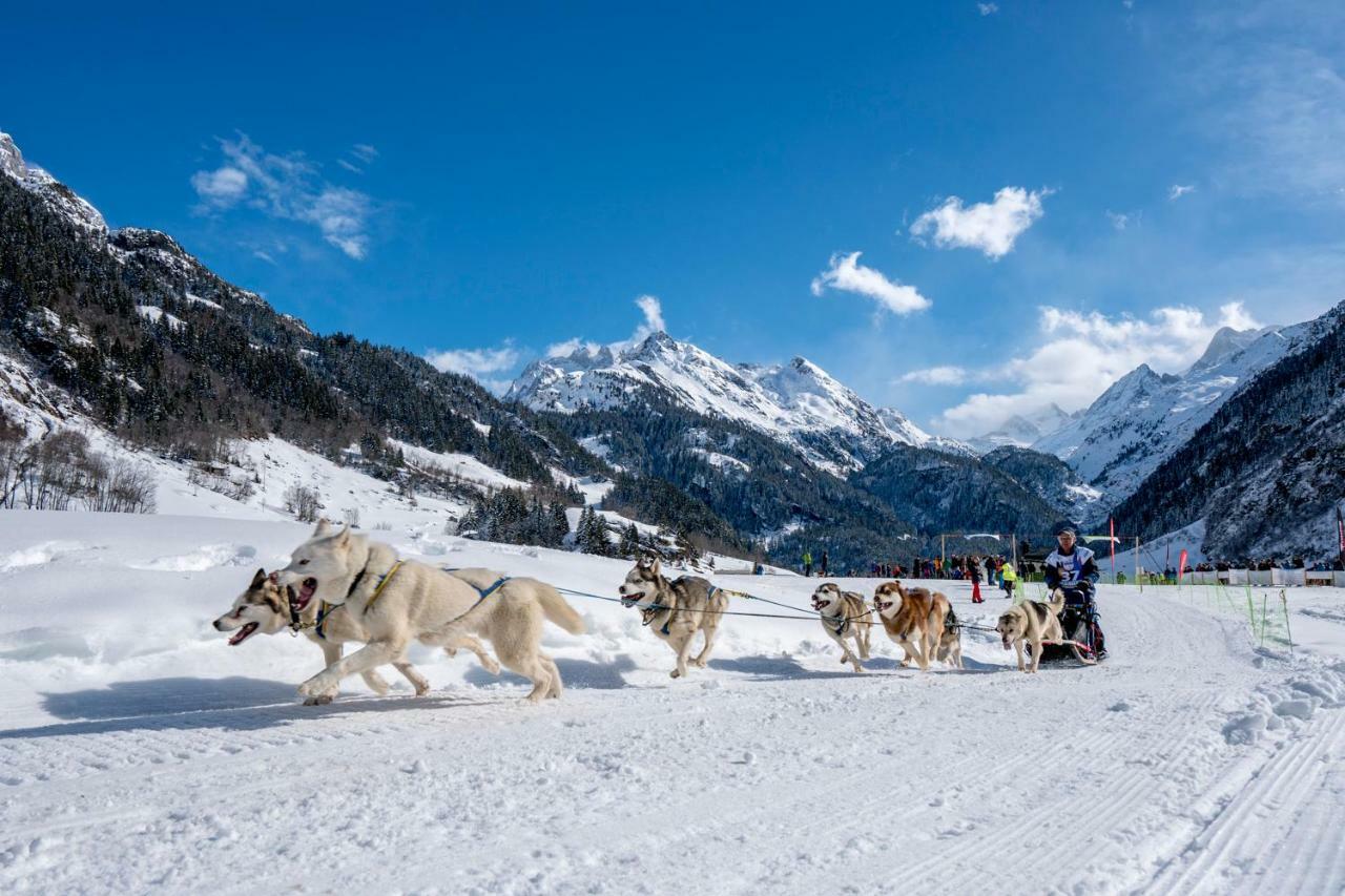 Gadmer Lodge - Dein Zuhause In Den Bergen Gadmen Bagian luar foto